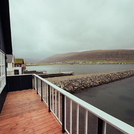 Dahlastova / Stunning Boathouse / Bay View / 3Br Hvalvik Esterno foto